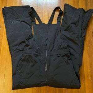 Black snow pants with strap, Land’s End, Size 14S